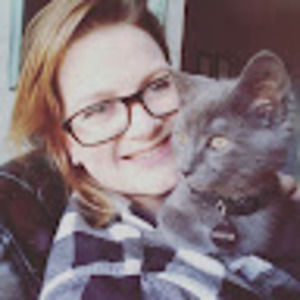 Meet your Posher, Laura